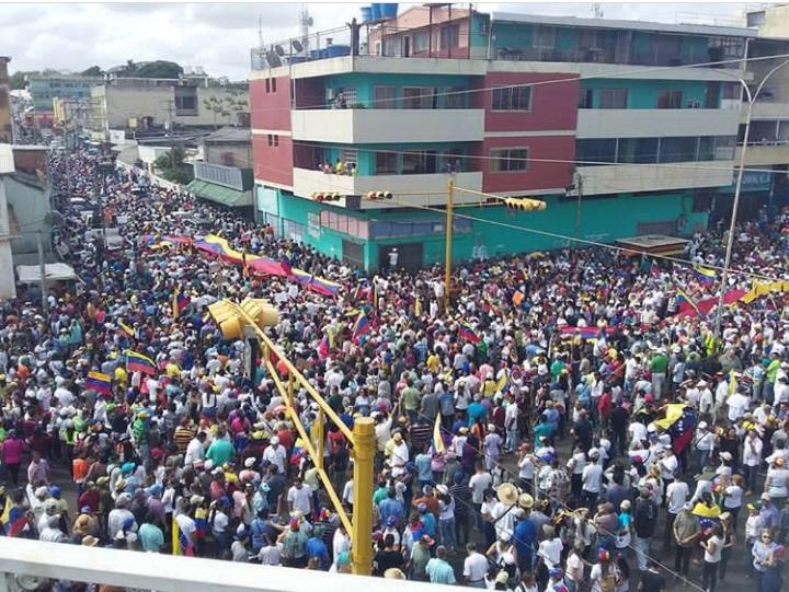 Ciudadanía guariqueña desborda sus calles este #23Ene en apoyo al presidente Juan Guaidó