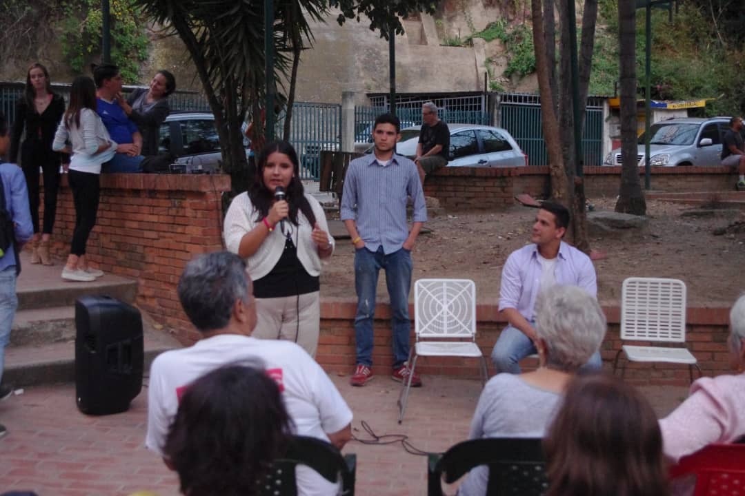 Wendy Ramírez: Jóvenes que se están formando fuera del país regresarán a reconstruir la República