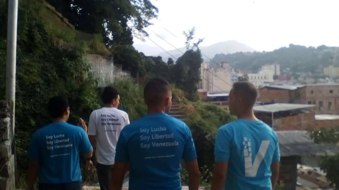 Vente Joven Trujillo denuncia que habitantes del cerro La Concepción tienen más de dos años sin agua