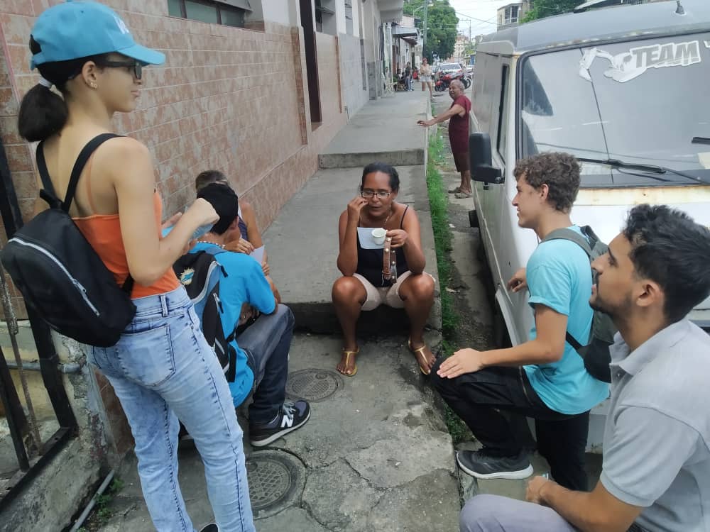 Vente Joven Vargas denuncia que en Caraballeda llega el agua cada tres meses