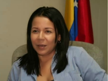 Lilibeth Sandoval: Los venezolanos viven en tinieblas por los constantes apagones