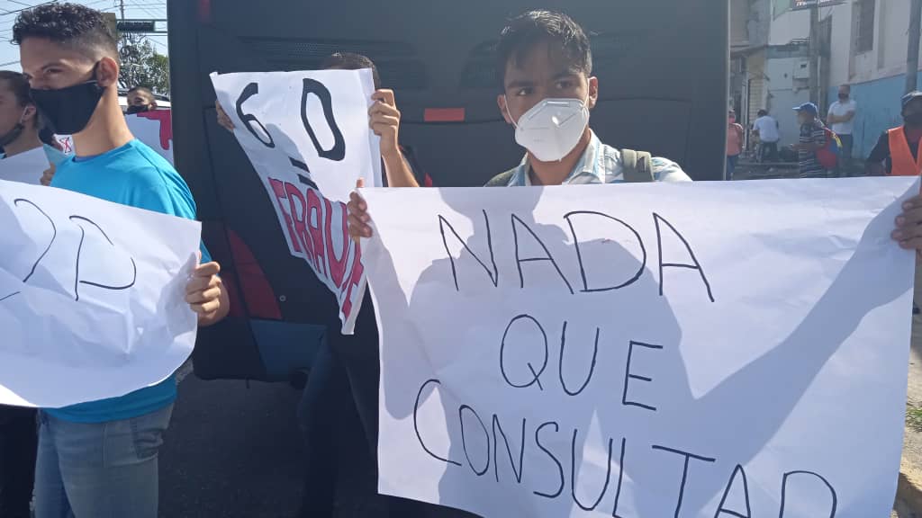 Vente Joven Vargas condena decreto que impone multa a quienes protesten